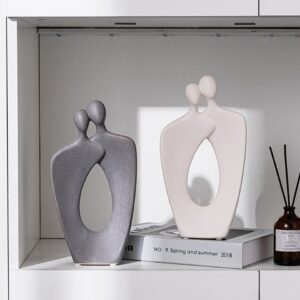 Escultura Cerâmica Abstrata | Casal Abraçado | Branco ou Cinza