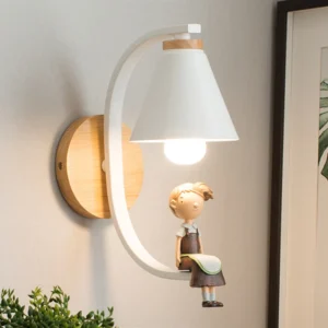 Arandela Cone Kind | Luminária Infantil | Preta Ou Branca