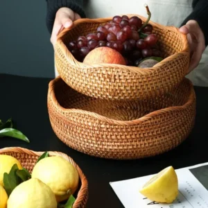 Cesta de Rattan Natural Trançada