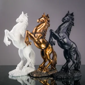 Escultura Cavalo Nórdico em Resina