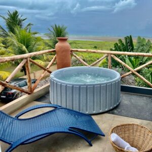 Eco Spa Top Line: Spa de Hidromassagem 5 Lugares Portátil