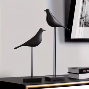 Escultura de Pássaro em Resina